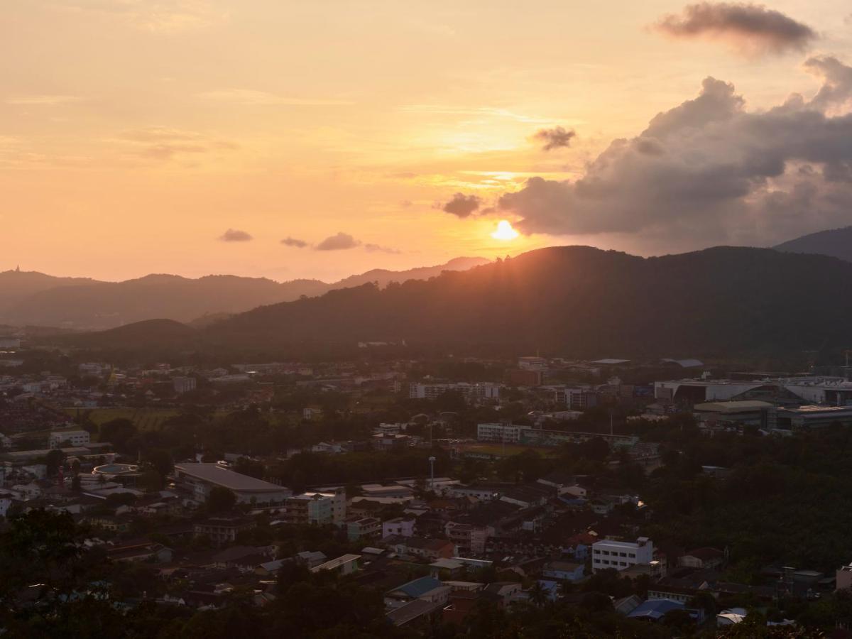 Novotel Phuket City Phokeethra Exterior photo