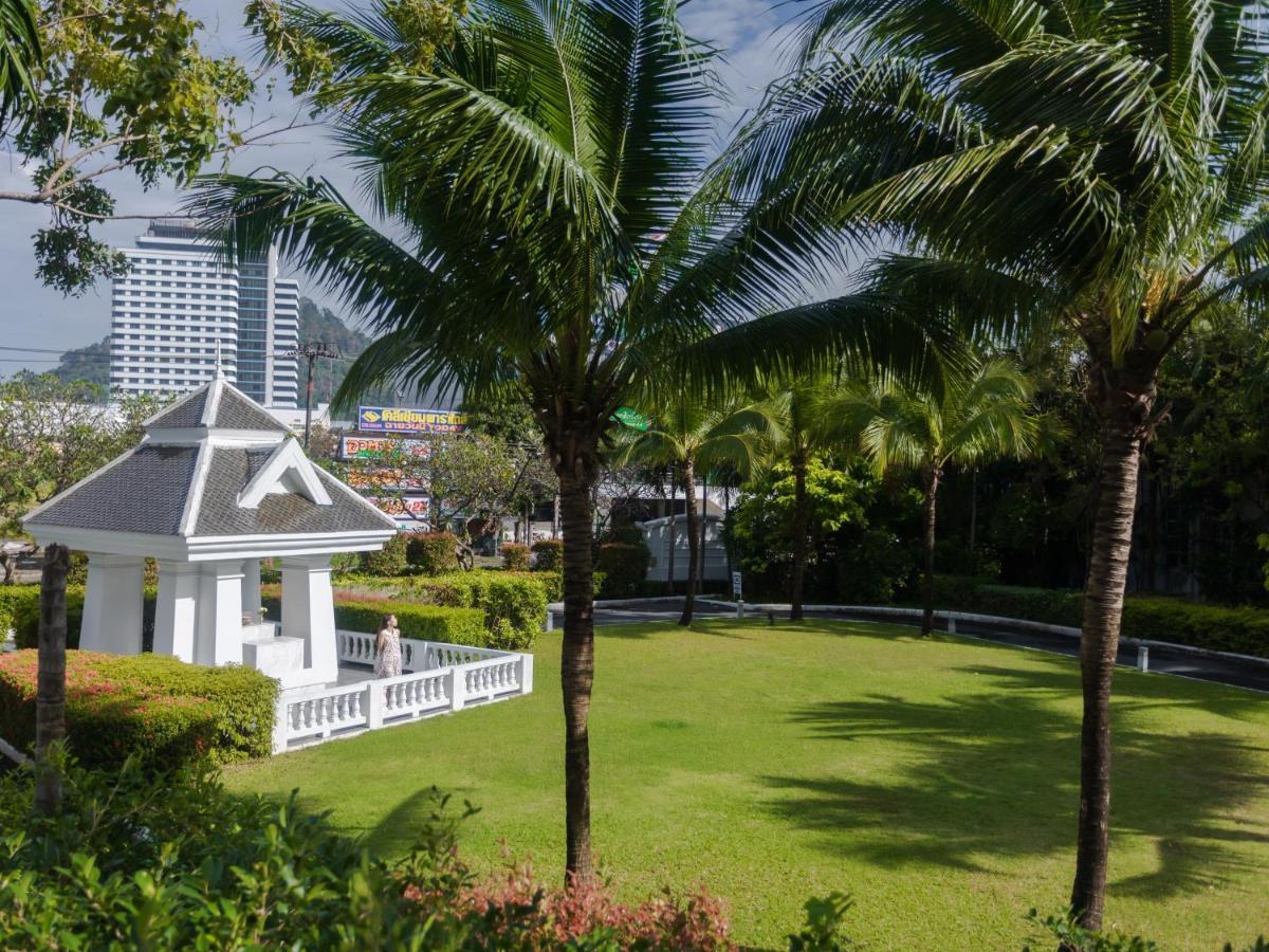 Novotel Phuket City Phokeethra Exterior photo